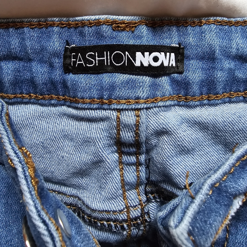 Ladies jeans - Picture 4 of 5